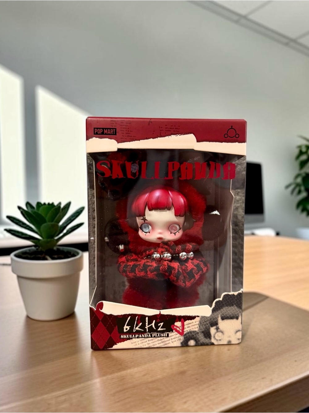 ♥️Authentic Popmart Skullpanda Plush-6kHz♥️